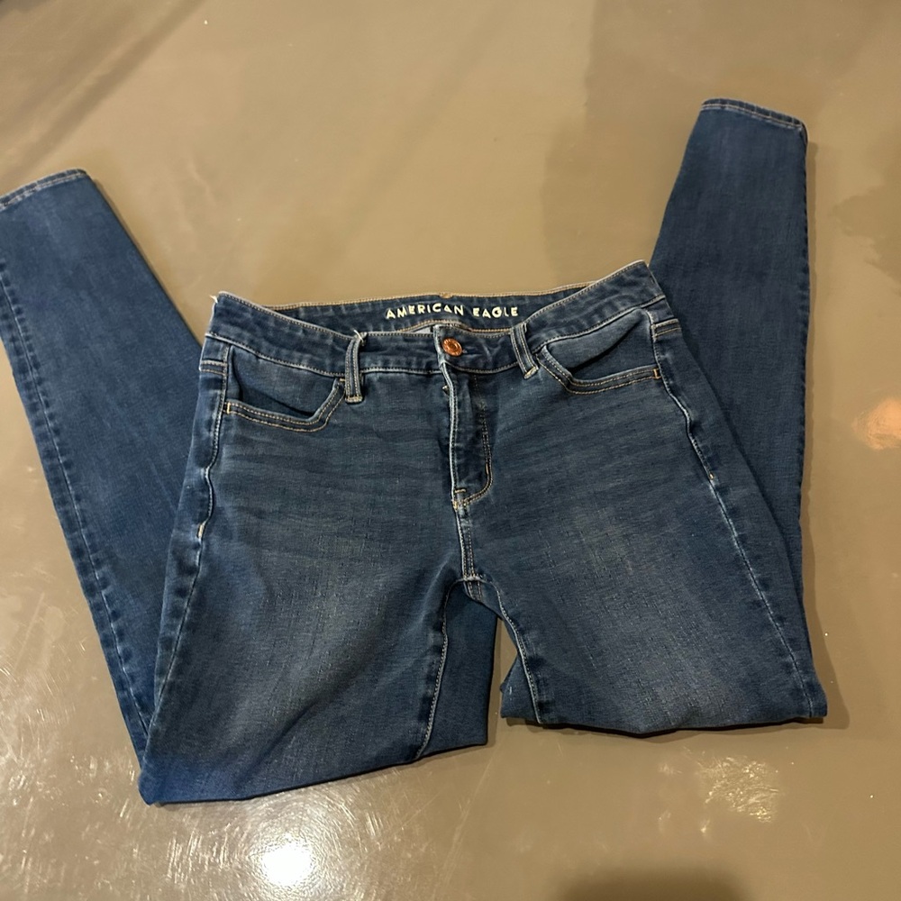 ⭐️ 3 for $15.00 ⭐️ American Eagle jeans